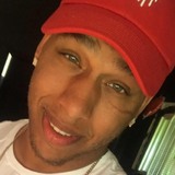 Huncho from New Hyde Park | Man | 34 years old | Cancer