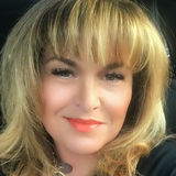 Marina from Montreal | Woman | 61 years old | Aquarius