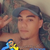 Dzfethi from Le Mans | Man | 26 years old | Capricorn