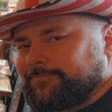 Dereksarb5M from Glendale | Man | 43 years old | Capricorn