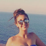 Salma from Paris | Woman | 27 years old | Capricorn