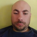 Robert from Caraglio | Man | 40 years old | Capricorn