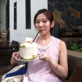 Hayley from Hong Kong | Woman | 43 years old | Taurus