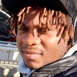 Douala from Sion | Man | 32 years old | Capricorn