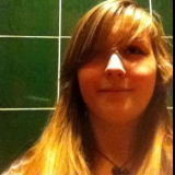 Mich from Oostende | Woman | 32 years old | Aquarius