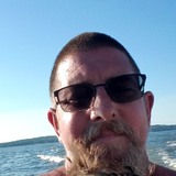 Bensondarit0 from Paris | Man | 51 years old | Capricorn