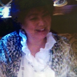Noa from Den Haag | Woman | 72 years old | Taurus