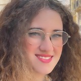 Elena from Palagonia | Woman | 27 years old | Aries