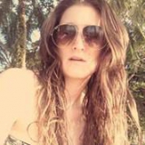 Angela from Saint-Maurice | Woman | 40 years old | Libra