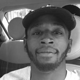 Kevin from Paris | Man | 33 years old | Taurus