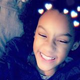 Evie from Rockaway Park | Woman | 26 years old | Capricorn