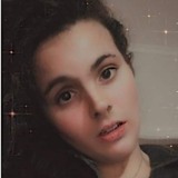 Aurora from Napoli | Woman | 25 years old | Capricorn
