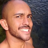 Lipe from Vitoria | Man | 25 years old | Cancer