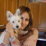 Emily from Athens | Woman | 37 years old | Virgo