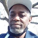 Cr37T from Cincinnati | Man | 66 years old | Pisces