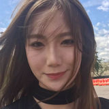 Jenny from Boston | Woman | 30 years old | Capricorn