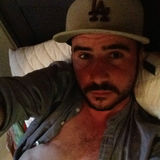Elliot from La Tour-de-Peilz | Man | 37 years old | Capricorn