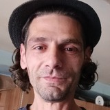 Vasilescuradcj from Stockholm | Man | 48 years old | Taurus