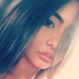 Go from Medellin | Woman | 31 years old | Capricorn