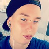 Knuffbeergigant from Geraardsbergen | Woman | 30 years old | Taurus