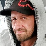 Glentoppoq from Surrey | Man | 47 years old | Taurus