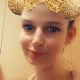 Lizzie from Melbourne | Woman | 36 years old | Cancer