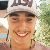 Eduardo from Canela | Man | 25 years old | Capricorn