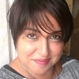Sil from Wilde | Woman | 51 years old | Scorpio