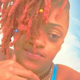 Leggs from Frederick | Woman | 29 years old | Pisces