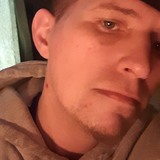 Albanesejamei4 from Gloversville | Man | 44 years old | Capricorn