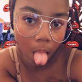 Yahnna from Buffalo | Woman | 27 years old | Gemini