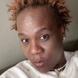 Shun from Commack | Woman | 53 years old | Pisces