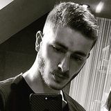 Andrea from Peruwelz | Man | 26 years old | Aries