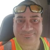 Bee from Whitehall | Man | 50 years old | Capricorn