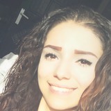Rose from Rotterdam | Woman | 30 years old | Aquarius