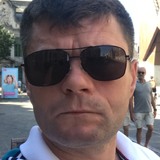 Ghhikkmi from Oostende | Man | 42 years old | Libra