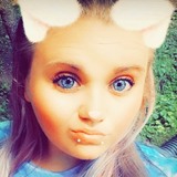 Ash from Knoxville | Woman | 32 years old | Gemini