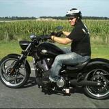 Lenard from Monroe | Man | 35 years old | Sagittarius