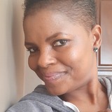 Liza from Ottawa | Woman | 44 years old | Leo