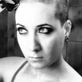 Ozzi from Milano | Woman | 34 years old | Cancer