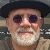 Therunningg6E from London | Man | 64 years old | Cancer