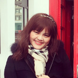 Por from London | Woman | 35 years old | Leo