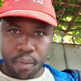 Ahmed from Paris | Man | 33 years old | Aquarius