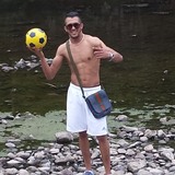 Djamel31 from Liege | Man | 39 years old | Taurus