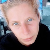 Sarah from Andenne | Woman | 36 years old | Aries