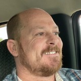Chuckriffeyl0 from Elizabethton | Man | 40 years old | Aquarius