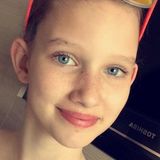 Selina from Amstetten | Woman | 26 years old | Capricorn