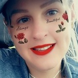 Bealj2A9 from Birmingham | Woman | 34 years old | Gemini