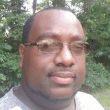 De from Topping | Man | 45 years old | Libra