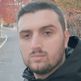 Valmir from Spoleto | Man | 32 years old | Capricorn